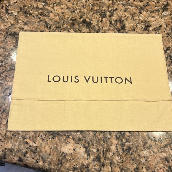 Louis Vuitton Accessories - Louis Vuitton dust bag 100% cotton made in Italy